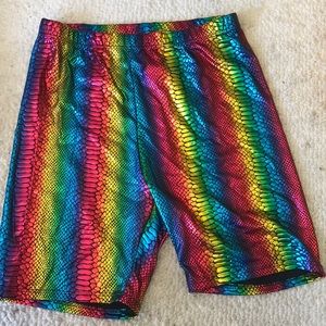 Biker shorts, flexible and really colorful